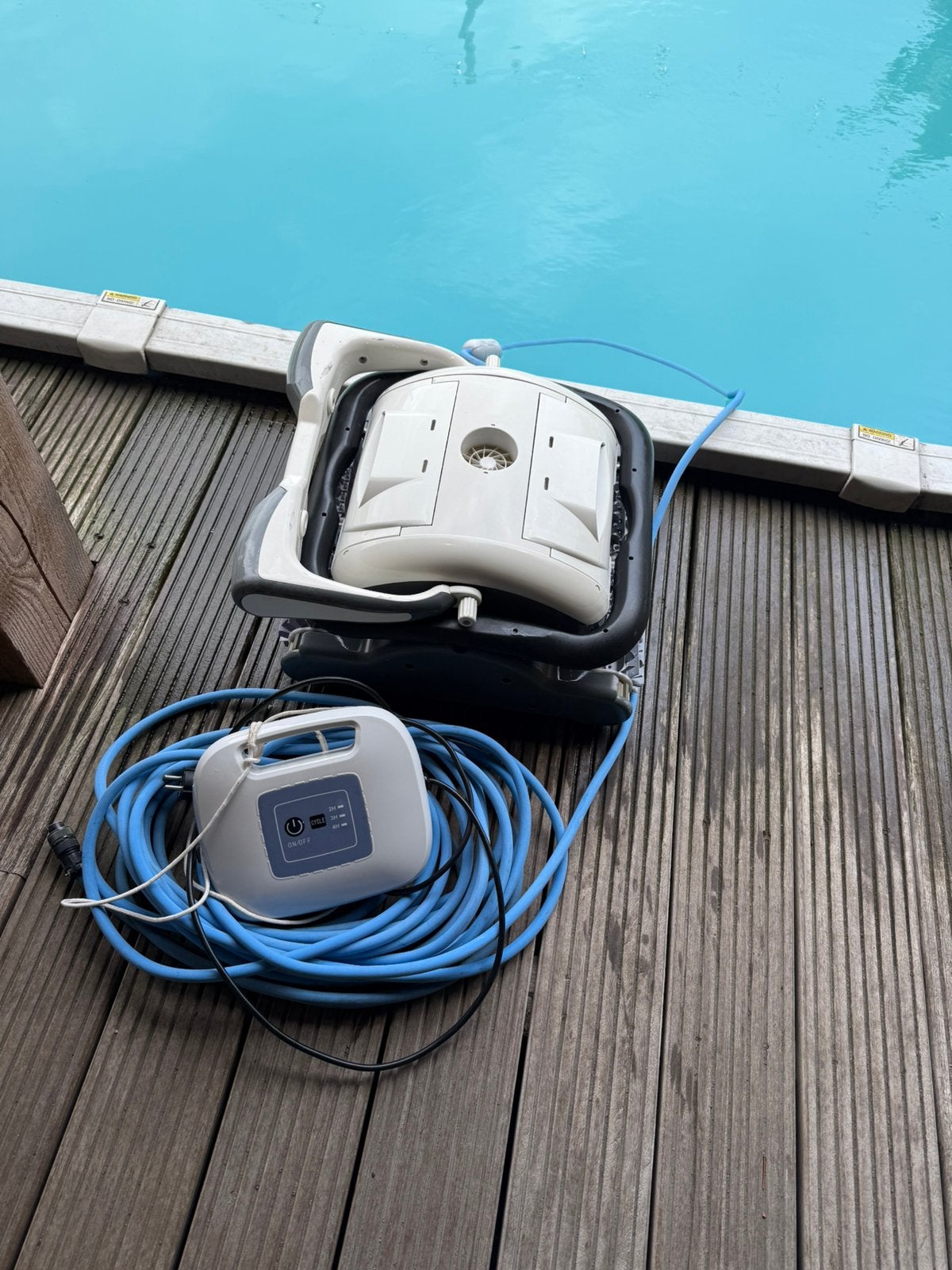 Zwembad Robot stofzuiger, Tuin en Terras, Zwembad-toebehoren, Ophalen of Verzenden, Zo goed als nieuw