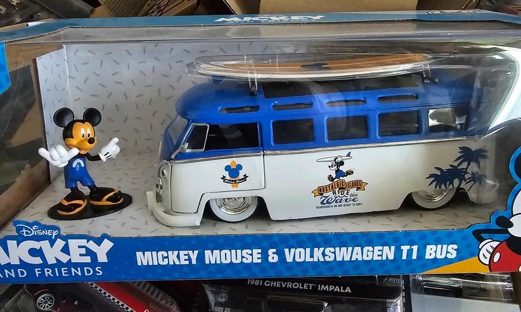 Mickey Mouse & Volkswagen T1 Bus - Disney Modelauto, Hobby en Vrije tijd, Modelauto's | 1:24, Overige merken, Auto, Jada Toys