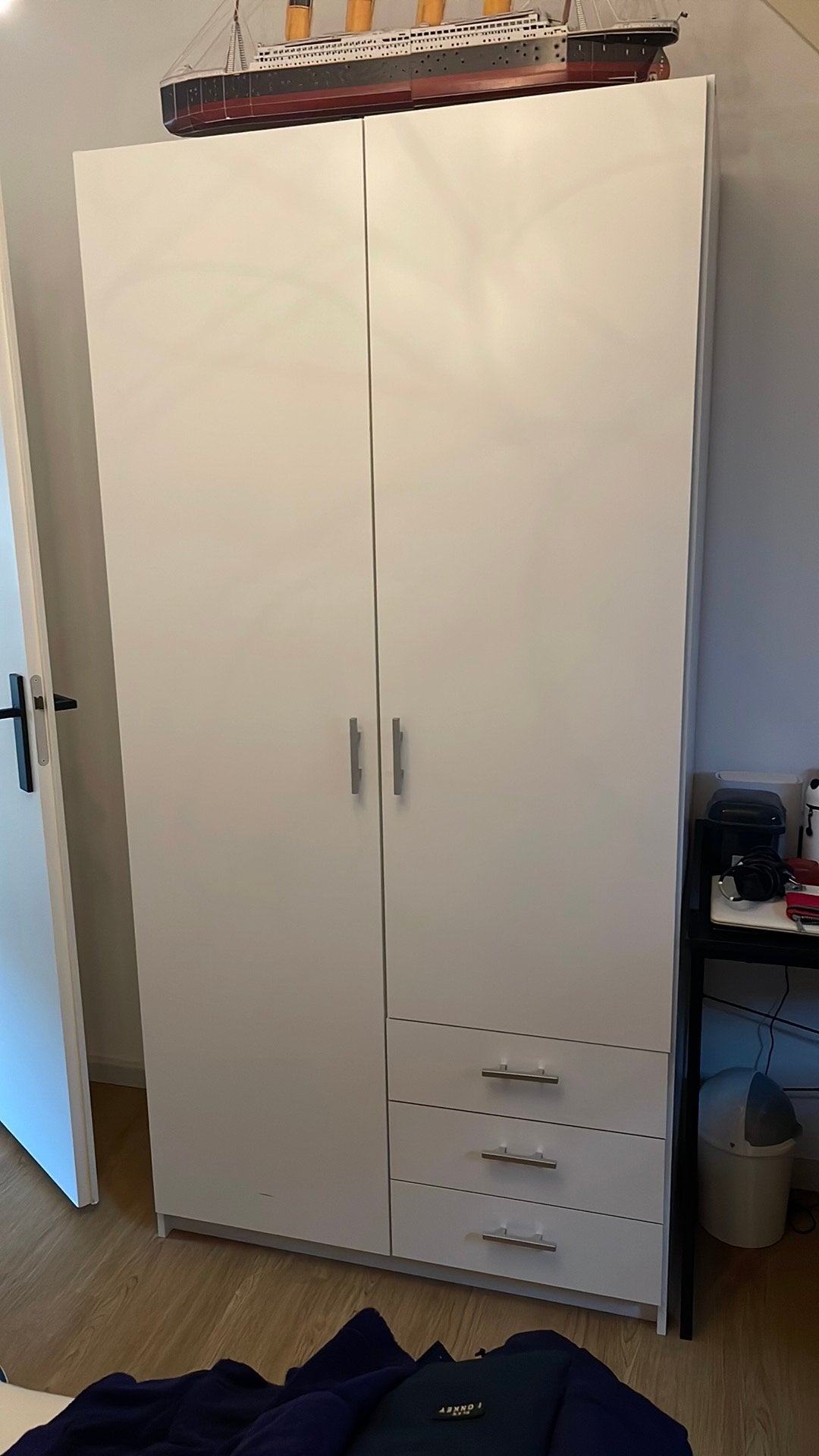 Kledingkast, Huis en Inrichting, Kasten | Kledingkasten, Ophalen, Zo goed als nieuw, 50 tot 75 cm, 150 tot 200 cm