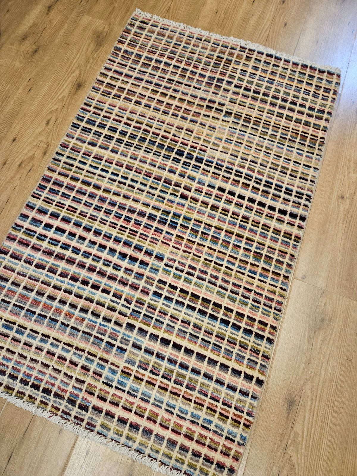 Handgeknoopt oosters tapijt modern design 130x79, Info@SlatsAntiek.nl, 100 tot 150 cm, Perzisch, Vof Slats Antiek