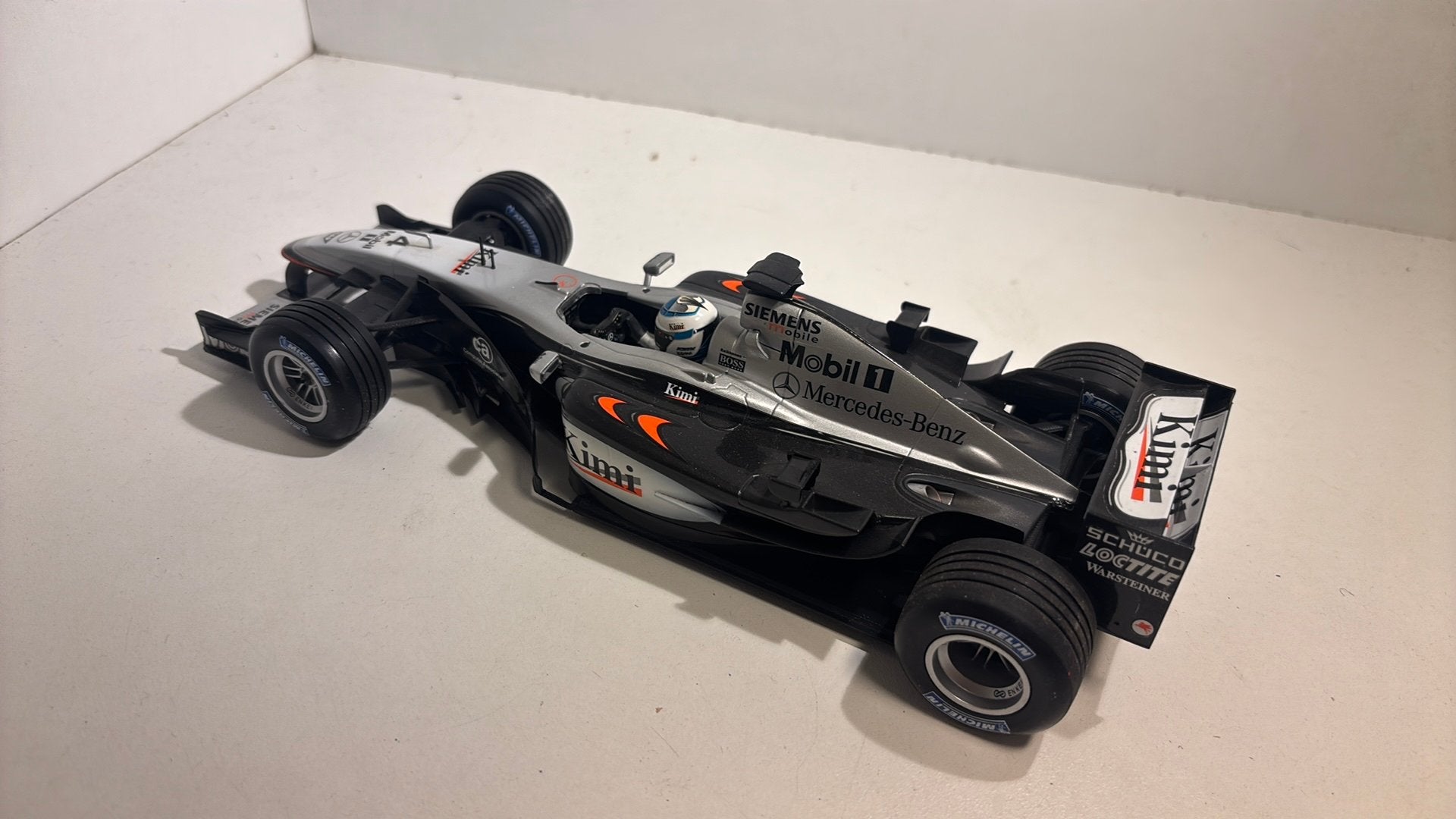 F1 McLaren Mercedes mp4/17 k.Hakkonen 2002 minichamps 1.18, Ophalen of Verzenden, MiniChamps, A, A