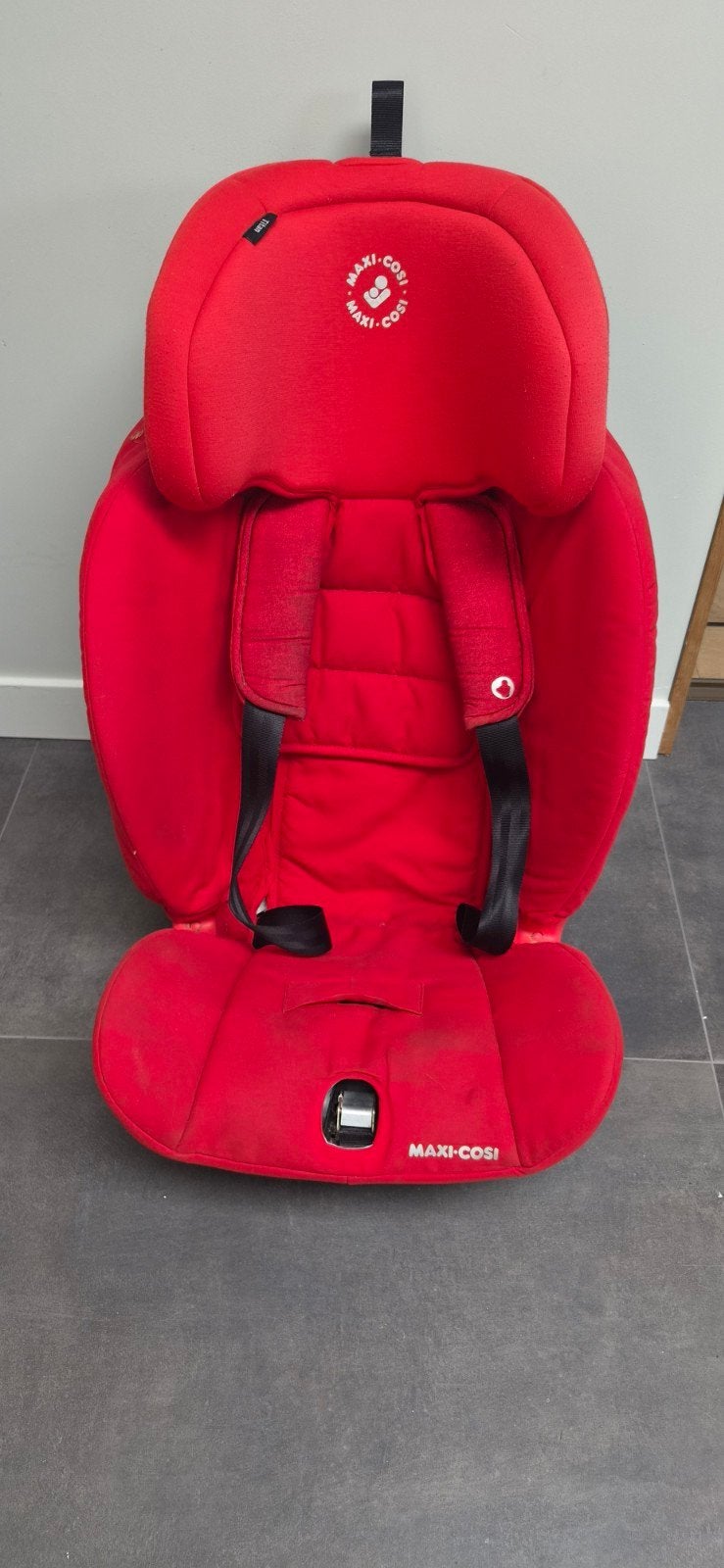Maxi-Cosi Titan autostoel - Rood, Ophalen