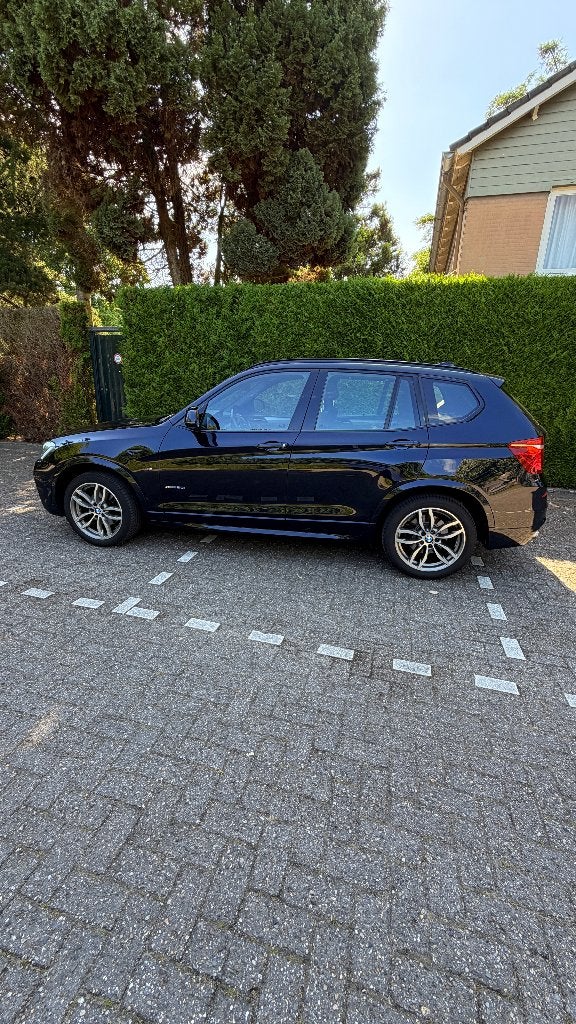 BMW X3 2.0i xDrive High Executive M Sport Edition 2017 Zwart, Euro 5, 4 cilinders, Zwart, Bruin