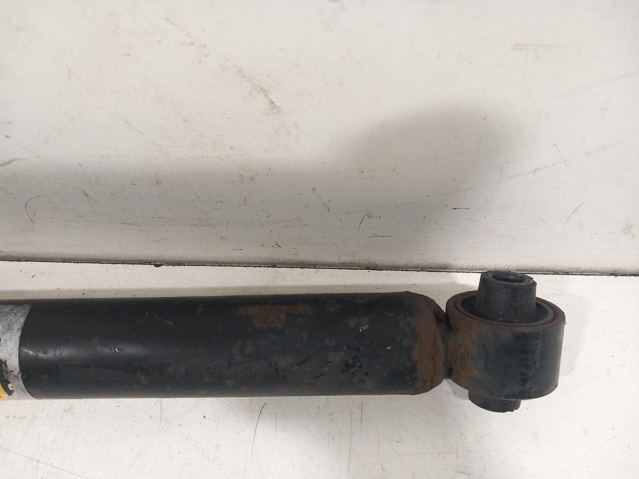 Schokbreker rechts achter Hyundai Tucson, Onderdelen@venauto.nl, Van der Ven Autorecycling B.V., Gebruikt, Ettenseweg 76, 4706 PB Roosendaal, The Netherlands