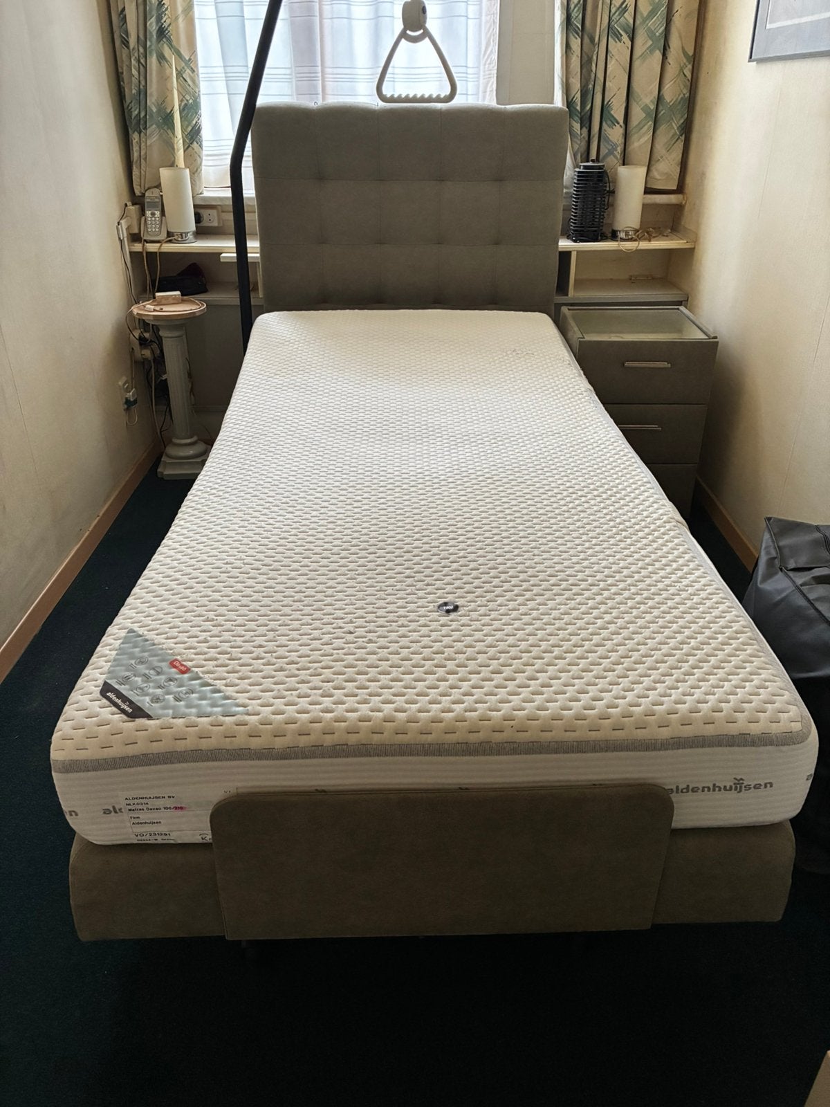 Aldenhuijsen boxspring hoog laagbed, 1.00x2.10, Ophalen, 100 cm, Eenpersoons, 210 cm