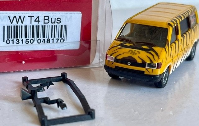 Herpa 048170: VW T4 Bus "Circus Journal", Hobby en Vrije tijd, Ophalen of Verzenden, Zo goed als nieuw, Bus of Vrachtwagen, Herpa