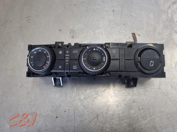 Airco bedieningspaneel van een Volkswagen Crafter, Gebruikt, -, Volkswagen, -