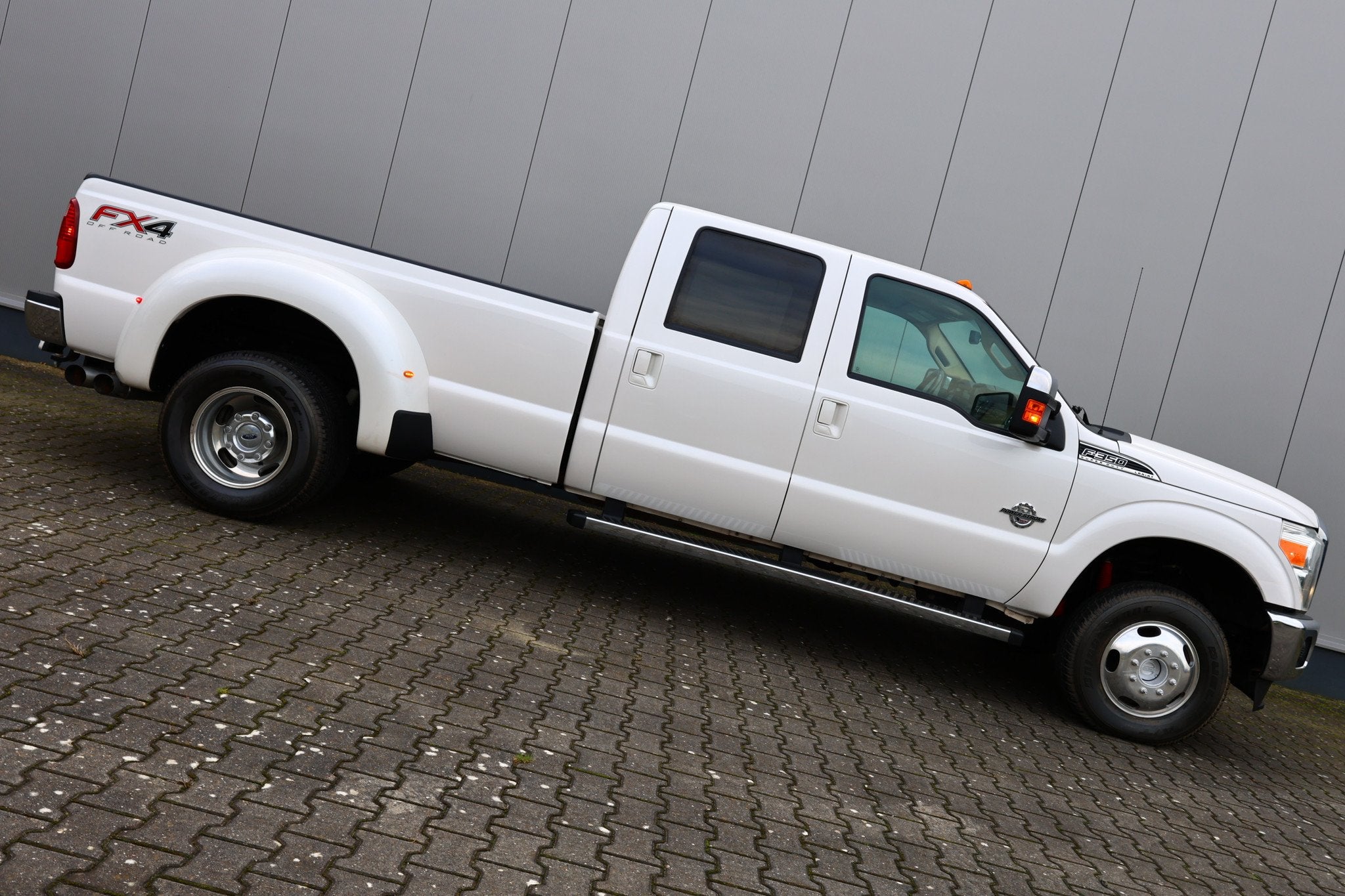 Ford USA F-350 F350 6.7 V8 Dually [C RIJB] (bj 2014), Auto's, Gebruikt, 390 pk, Wit, Bedrijf