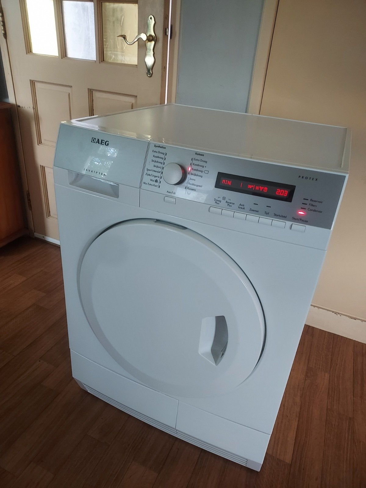Aeg condensdroger lavatherm protex, Ophalen, 6 tot 8 kg, Zo goed als nieuw, 85 tot 90 cm