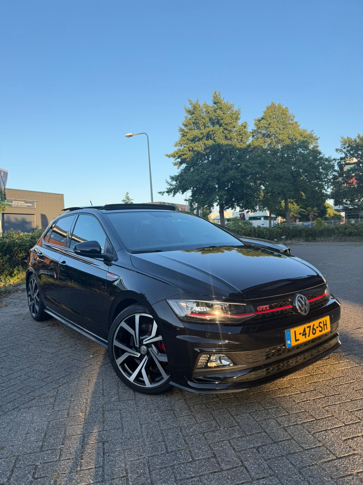 Volkswagen Polo 2.0 TSI GTI Milltek, Adaptive Cruise Control, Euro 6, 4 cilinders, 1984 cc