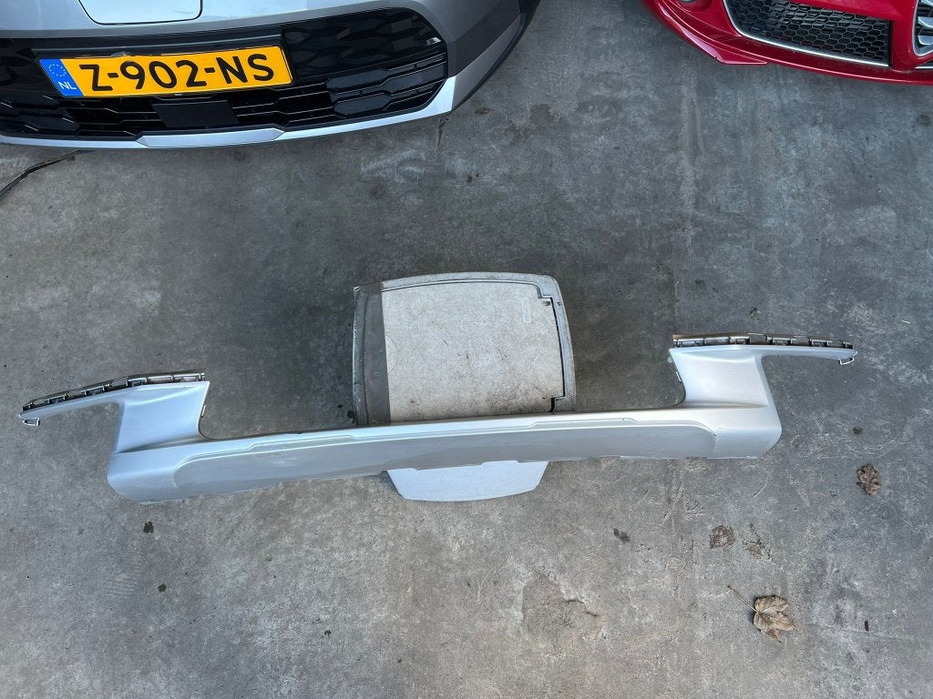 spoiler v90 Cross Country  31383960 2017-2020 zilver, Auto-onderdelen, Gebruikt, Voor, Volvo, Info@volvo.com