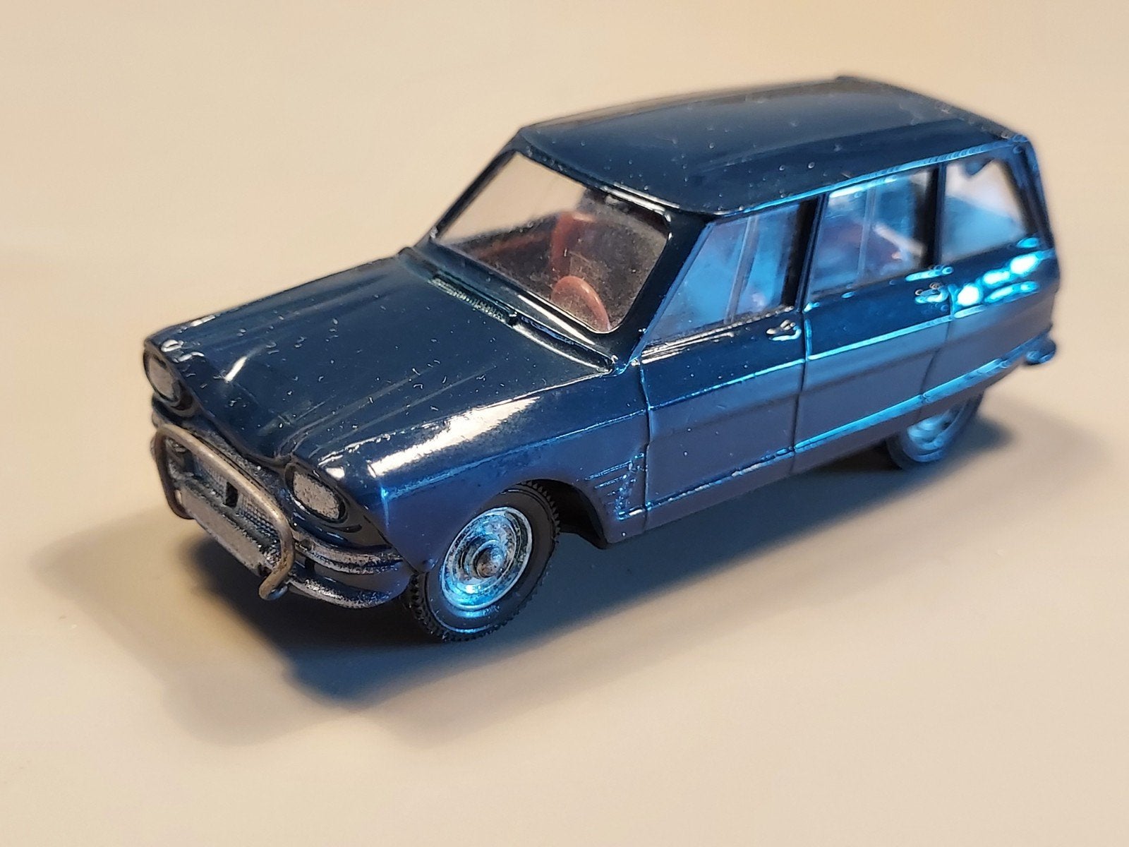 Citroën Ami 6 Break 1:43 Verem, Ophalen of Verzenden, Gebruikt, Auto, Solido