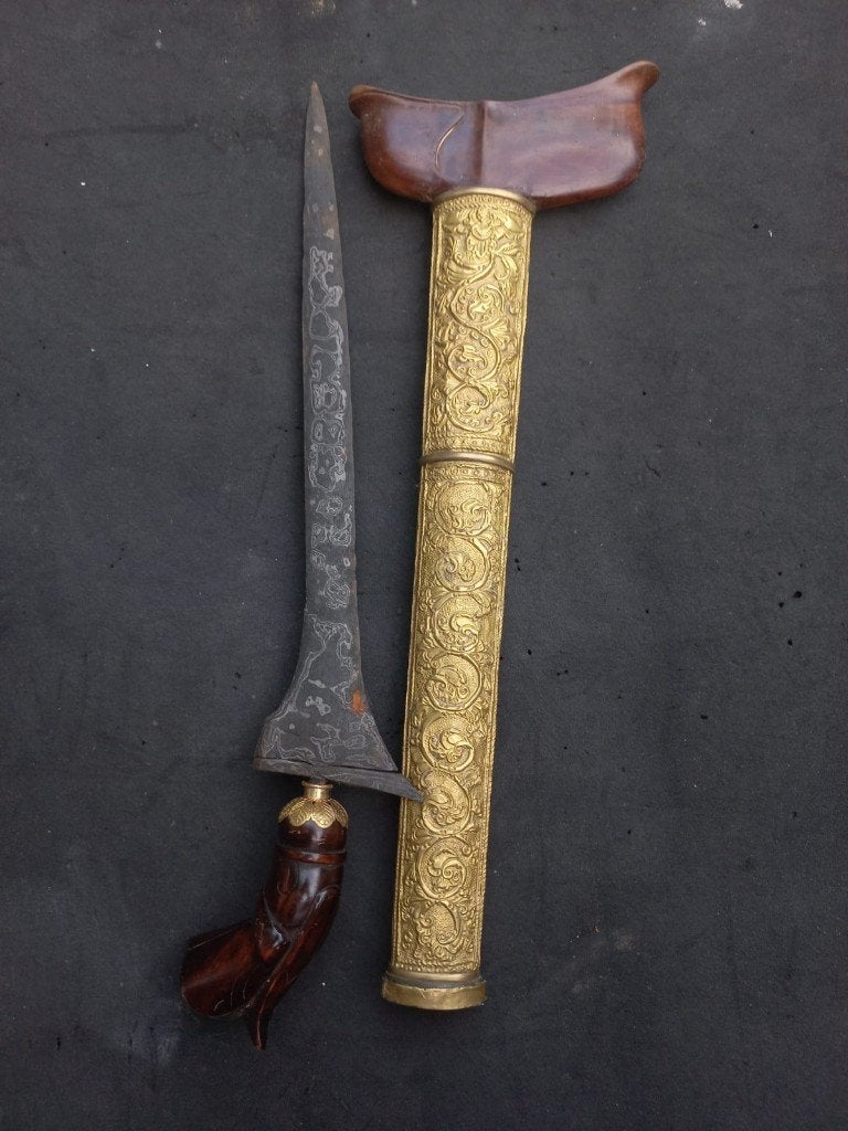 Antieke Keris Bugis Pamor Tirto Tejo Timoho Kemuning LGA33, Antiek en Kunst, Wapen, Verzenden, Overige materialen, Indonesië