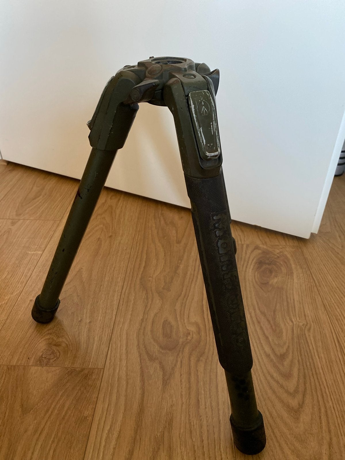 Manfrotto Statief - Gebruikt, Stevig en Betrouwbaar, Audio, Tv en Foto, Fotografie | Statieven en Balhoofden, Gebruikt, 125 cm of minder