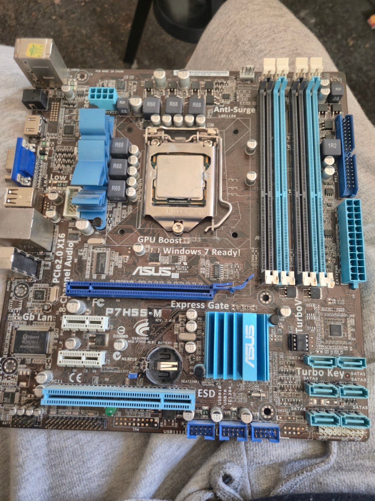 ASUS P7H55-M Moederbord met Intel Core i3-540 CPU, Gebruikt, LGA1156, DDR3, Ophalen of Verzenden