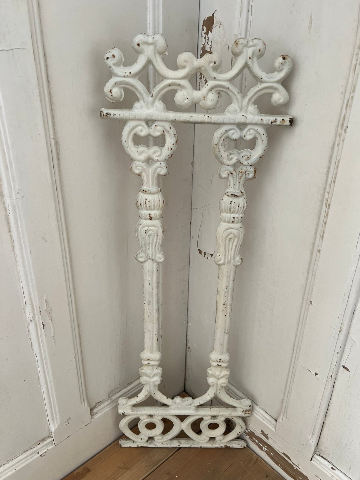 Een mooie gietijzeren ornament/rek, Antiek en Kunst, Ophalen