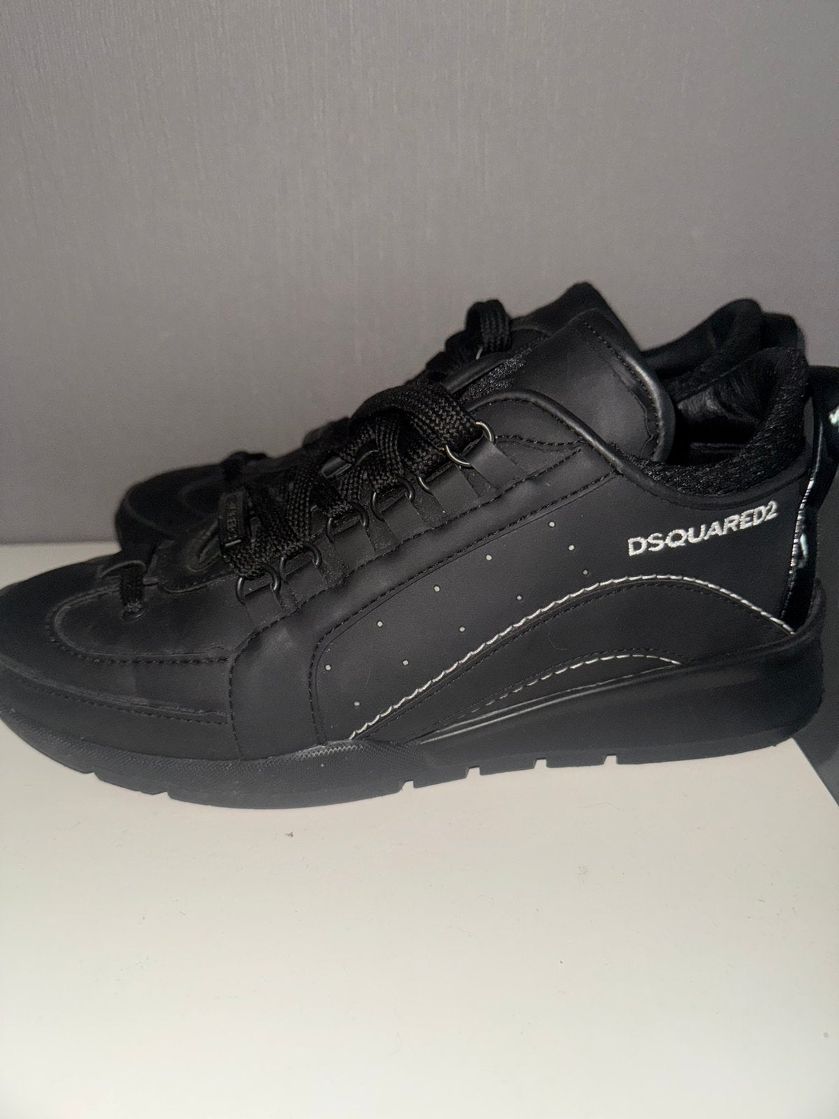 Dsquared2 zwarte sneakers heren – nette staat, Zwart, Ophalen of Verzenden, Sneakers of Gympen, Zo goed als nieuw