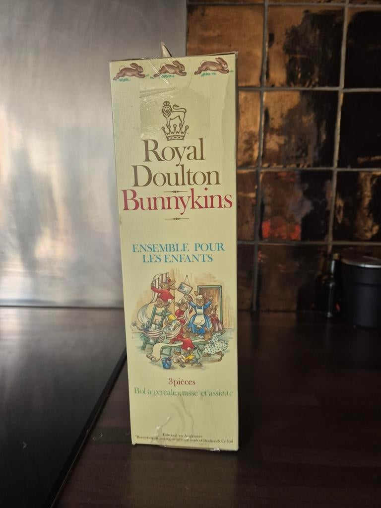 Royal Doulton Bunnykins 3-delig kinderservies - Nieuw!, Huis en Inrichting, Keuken | Servies, Nieuw, Ophalen of Verzenden, Overige stijlen