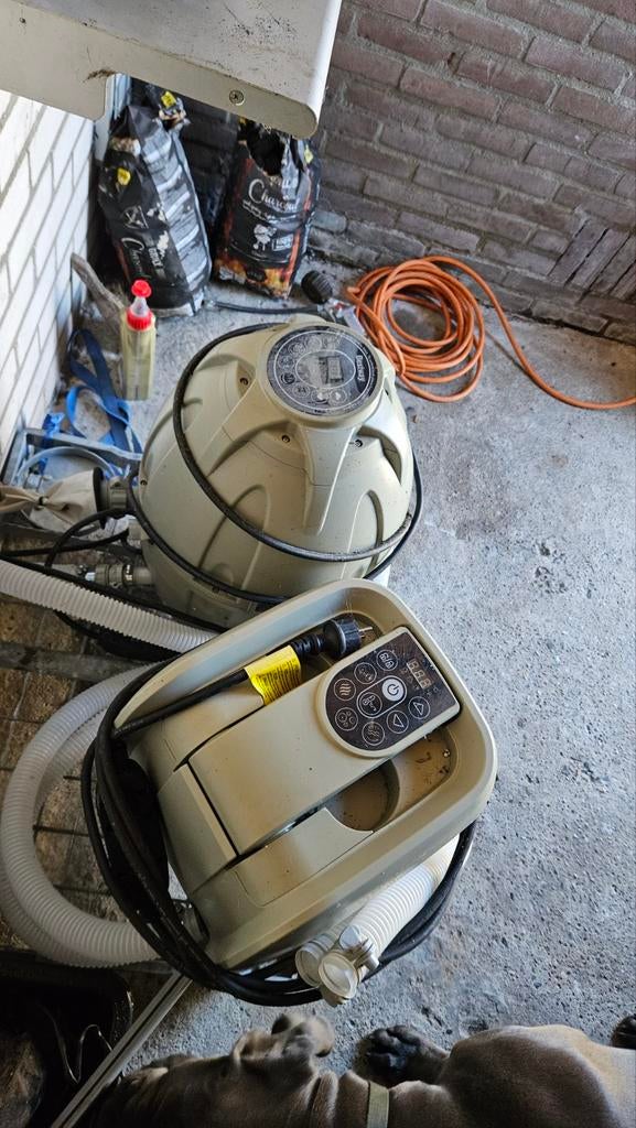 Jacuzzi pomp - Bestway Lay-Z-Spa, Ophalen of Verzenden, Gebruikt, Pomp, Opblaasbaar