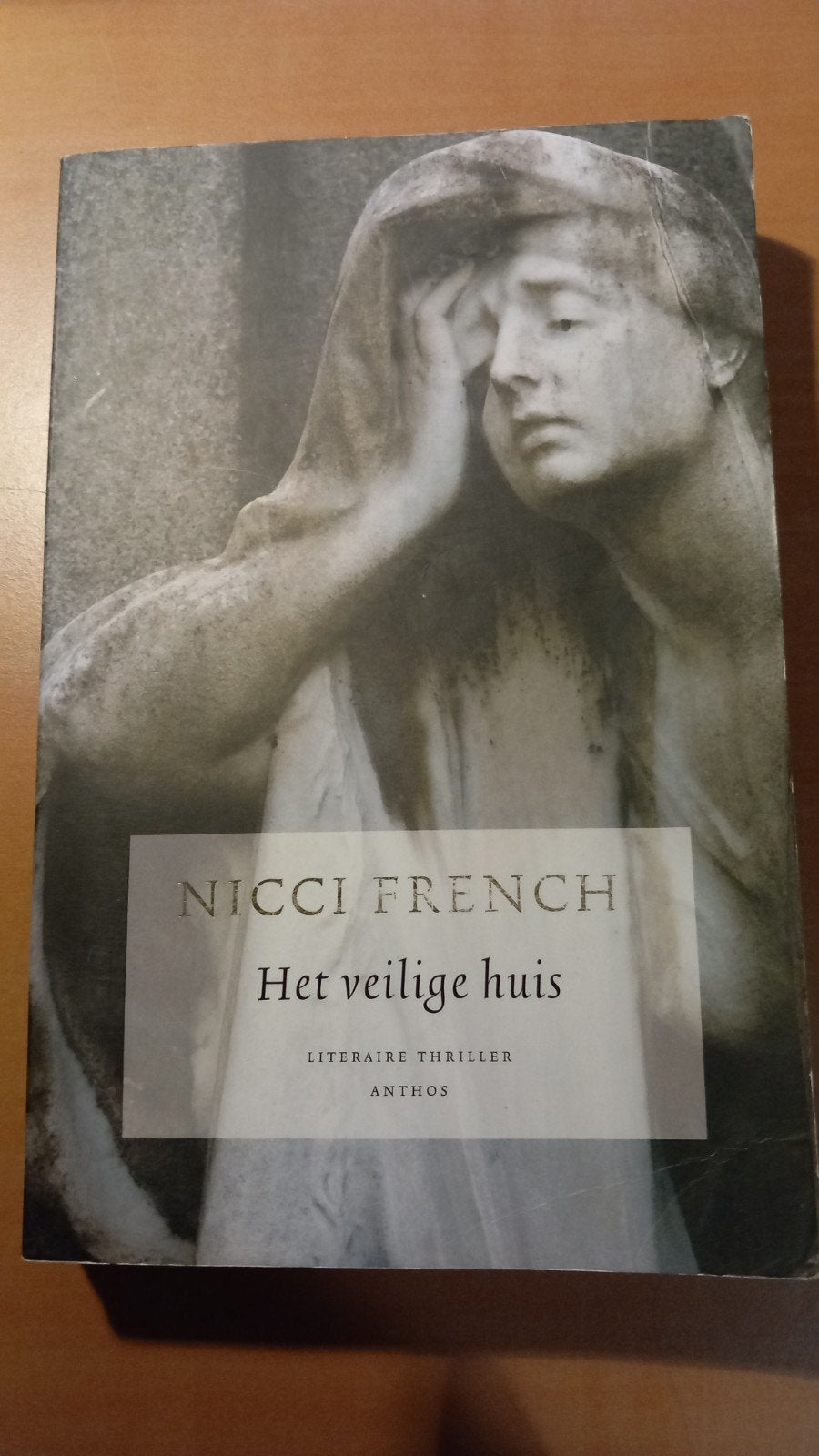 Nicci French - Het veilige huis (Literaire thriller), Ophalen of Verzenden, Gelezen, Nicci French, Europa overig