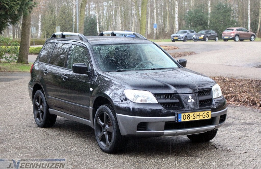 Mitsubishi Outlander Sport 2.0 Invite+ |️Airco, Auto's, Mitsubishi, Voorwielaandrijving, 4 cilinders, Handgeschakeld, Onderhoudsboekje