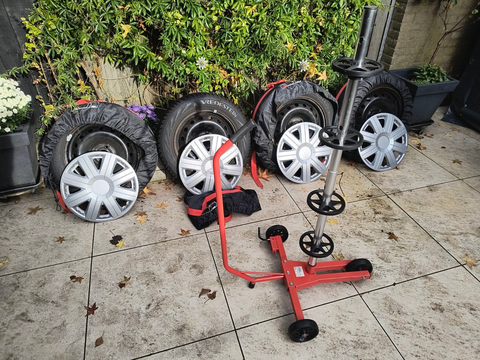 Set winterbanden 15 inch op stalen velg, Ophalen, Zo goed als nieuw