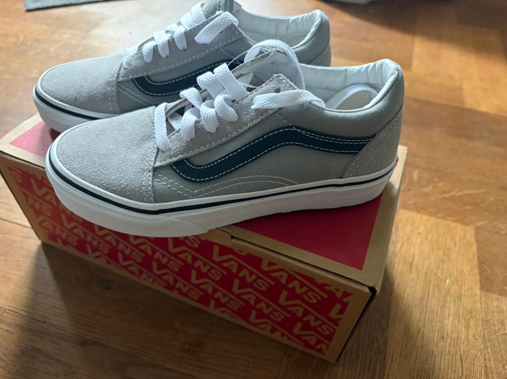 Vans schoenen maat 31, Jongen of Meisje, Schoenen, Nieuw, Ophalen of Verzenden
