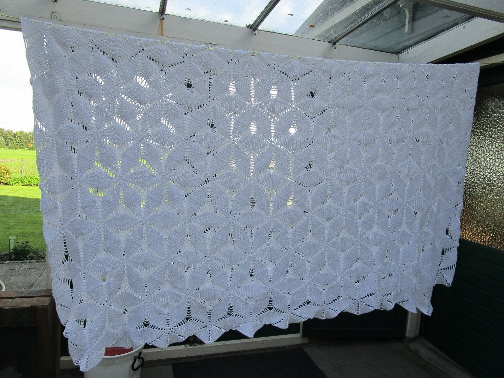 gehaakt sprei, wit, 175x225 cm, Huis en Inrichting, Wit, Tweepersoons, Ophalen of Verzenden, Zo goed als nieuw