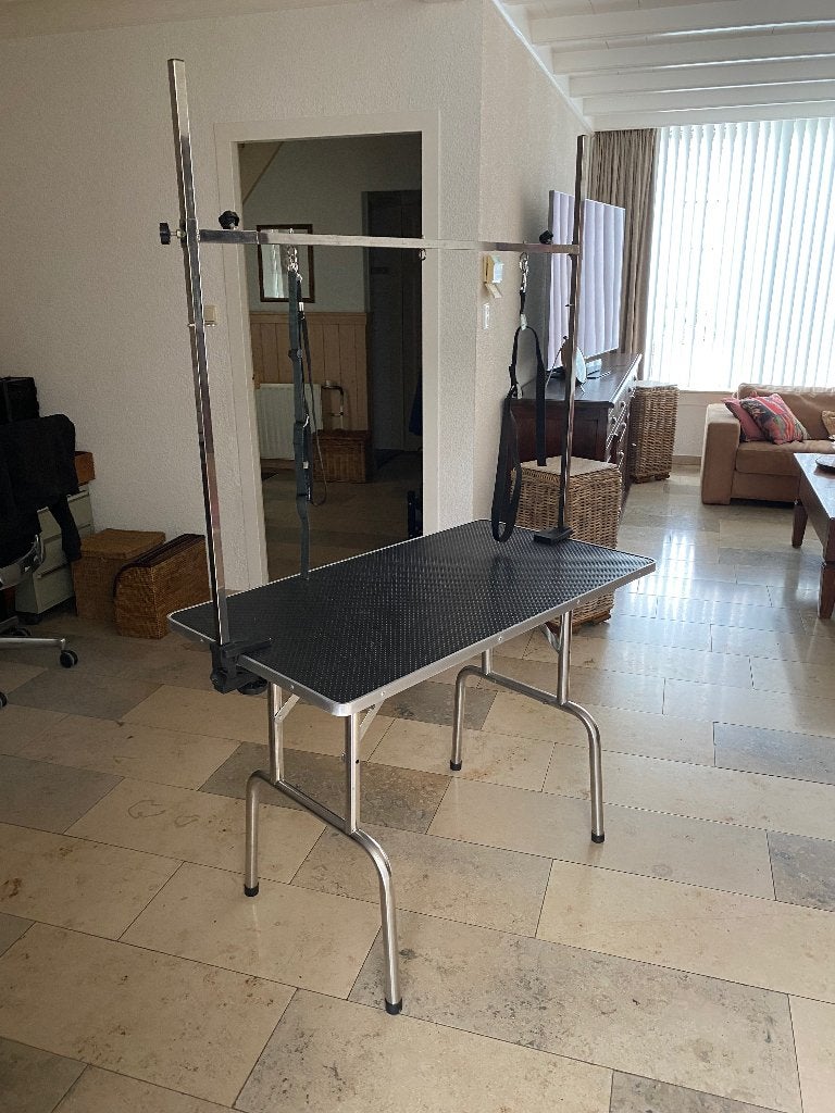Honden Trimtafel 110x60, Dieren en Toebehoren, Honden-accessoires, Ophalen, Zo goed als nieuw
