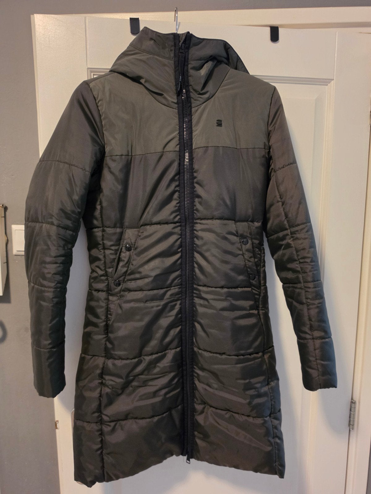 Prachtige G-Star jas donkergroen in de maat S, Kleding | Dames, Jassen | Winter, Ophalen of Verzenden, Zo goed als nieuw, Maat 38/40 (M)