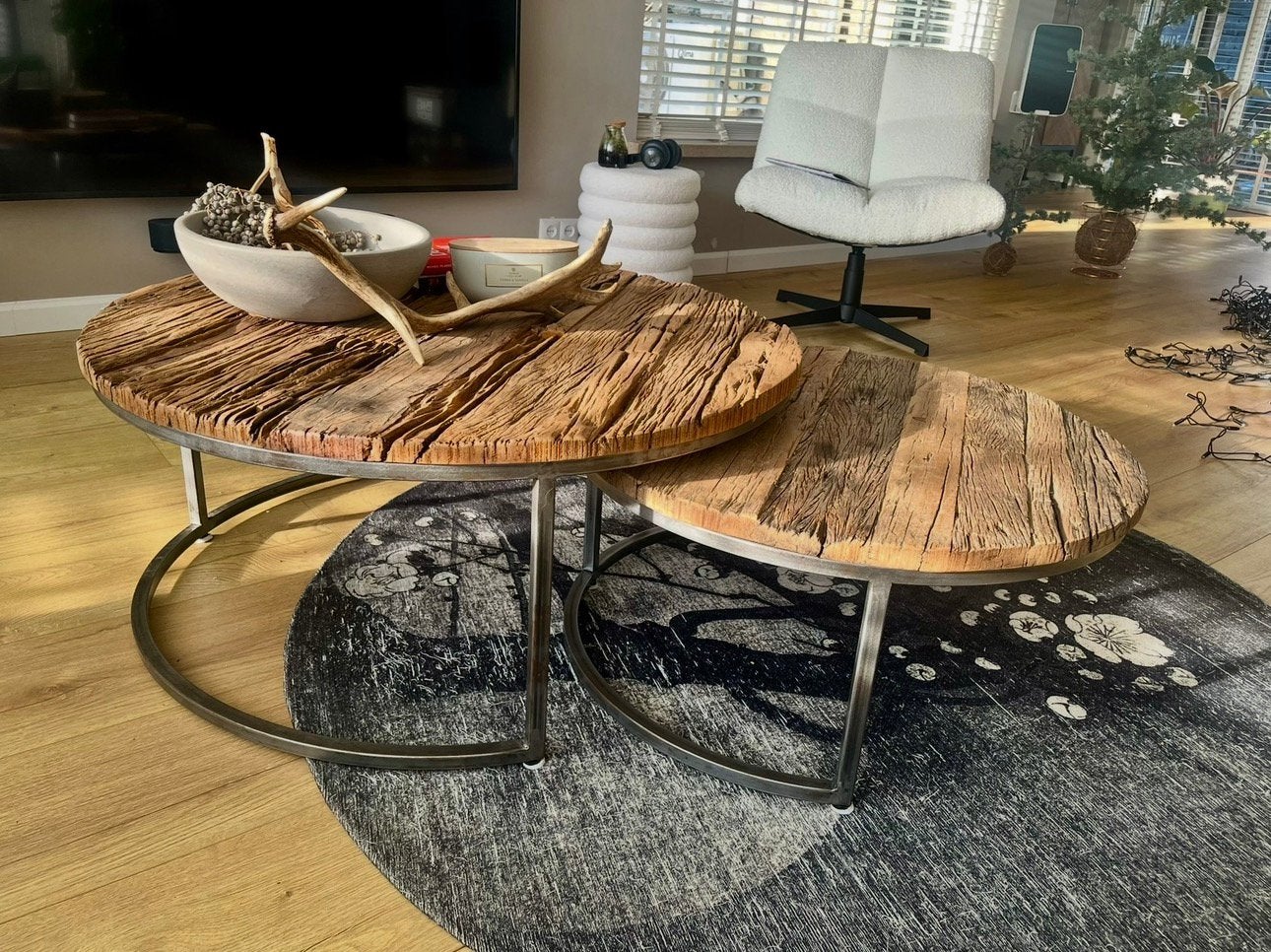 Set van twee prachtige salontafels (staal met barnwood), Ophalen, Zo goed als nieuw, Overige materialen, 2 zitplaatsen
