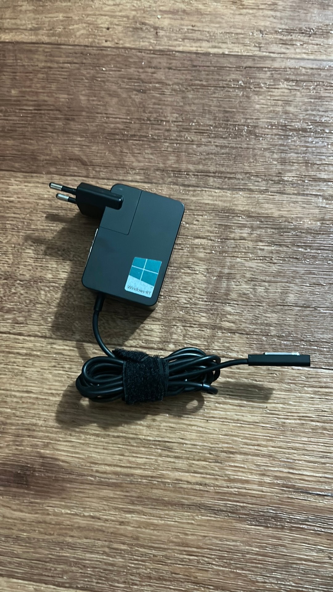 Windows surface oplader, Computers en Software, Ophalen of Verzenden, Zo goed als nieuw