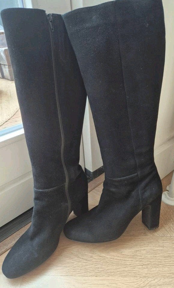 mooie zwarte suede hoge laarzen mt 40, Hoge laarzen, Zwart, Ophalen of Verzenden, Zo goed als nieuw