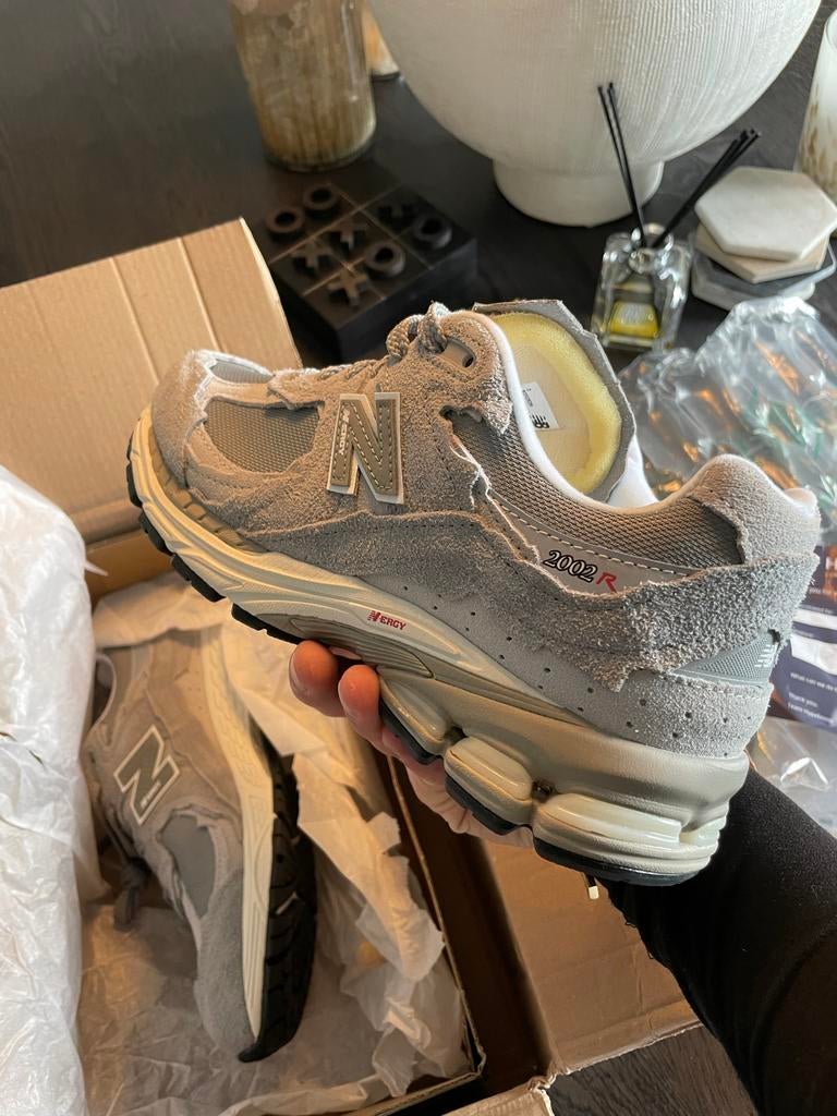 New Balance 2002R Protection Pack - Grijs, Kleding | Heren, Schoenen, Ophalen of Verzenden, Nieuw, Overige kleuren, Sneakers of Gympen