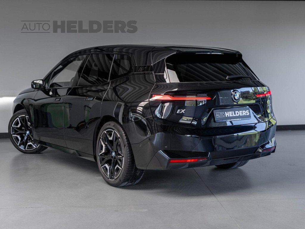 BMW iX xDrive40 High Executive 77 kWh M Pano ACC 360° H&K, Auto's, BMW, Automaat, Gebruikt, Zwart, 416 km