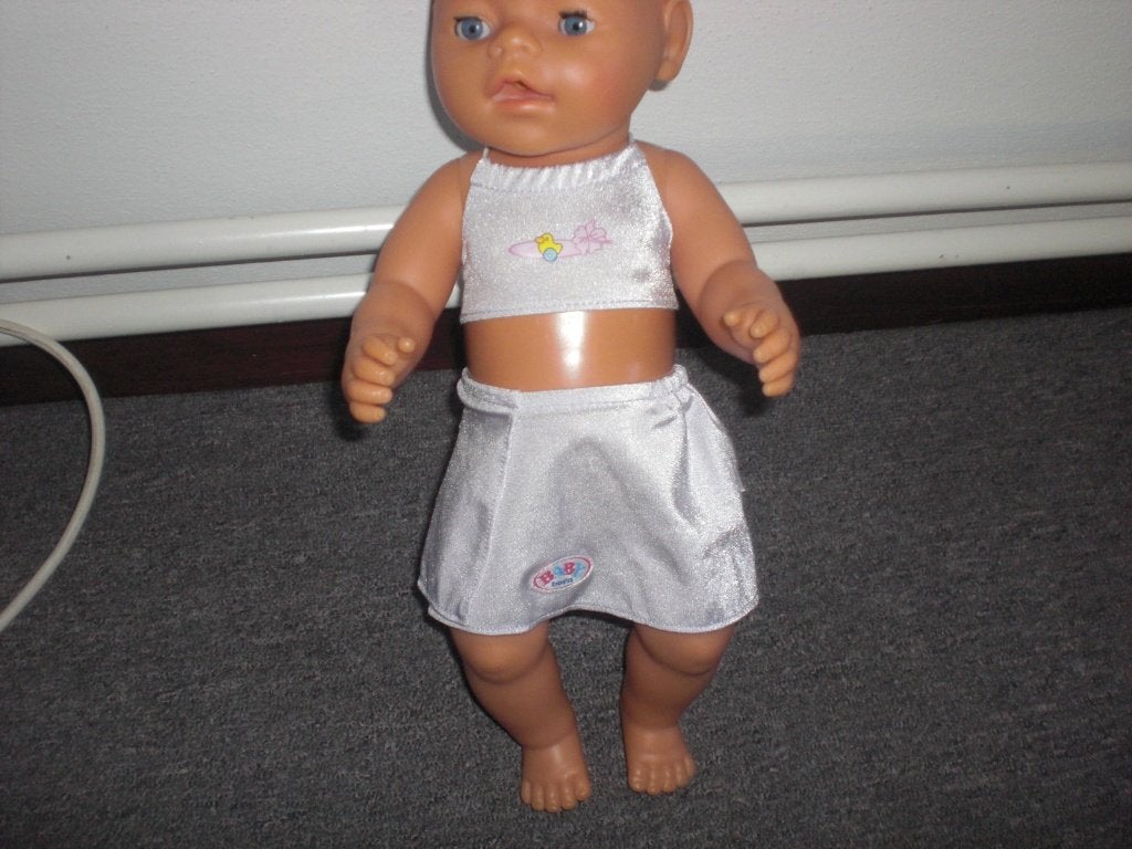 baby born kleertjes €5 per foto, Kinderen en Baby's, Speelgoed | Poppen, Ophalen of Verzenden, Zo goed als nieuw, Babypop
