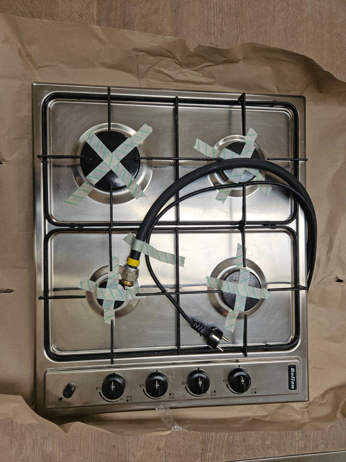 4 pits kookplaat met elektrische ontsteker, Ophalen, Gebruikt, 4 kookzones, Inbouw