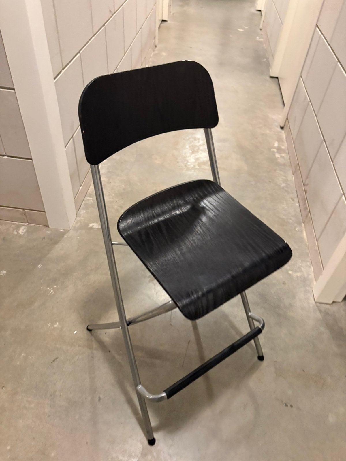 Ikea bar stool, 1 kruk, Ophalen, Zo goed als nieuw, 60 tot 90 cm