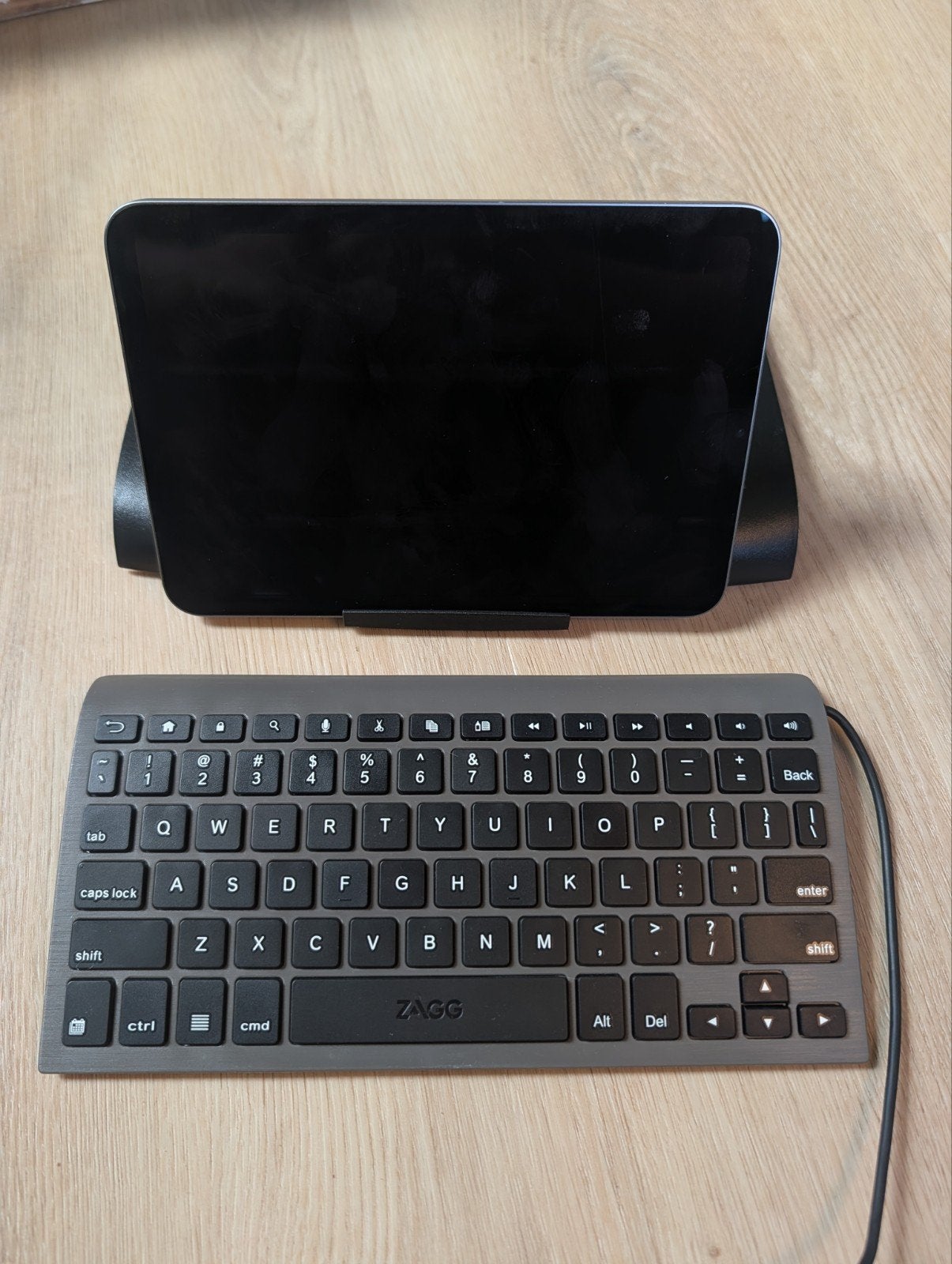 ZAGG reis toetsenbord voor tablets - Micro USB, Gebruikt, Opvouwbaar, ZAGG, Ophalen of Verzenden