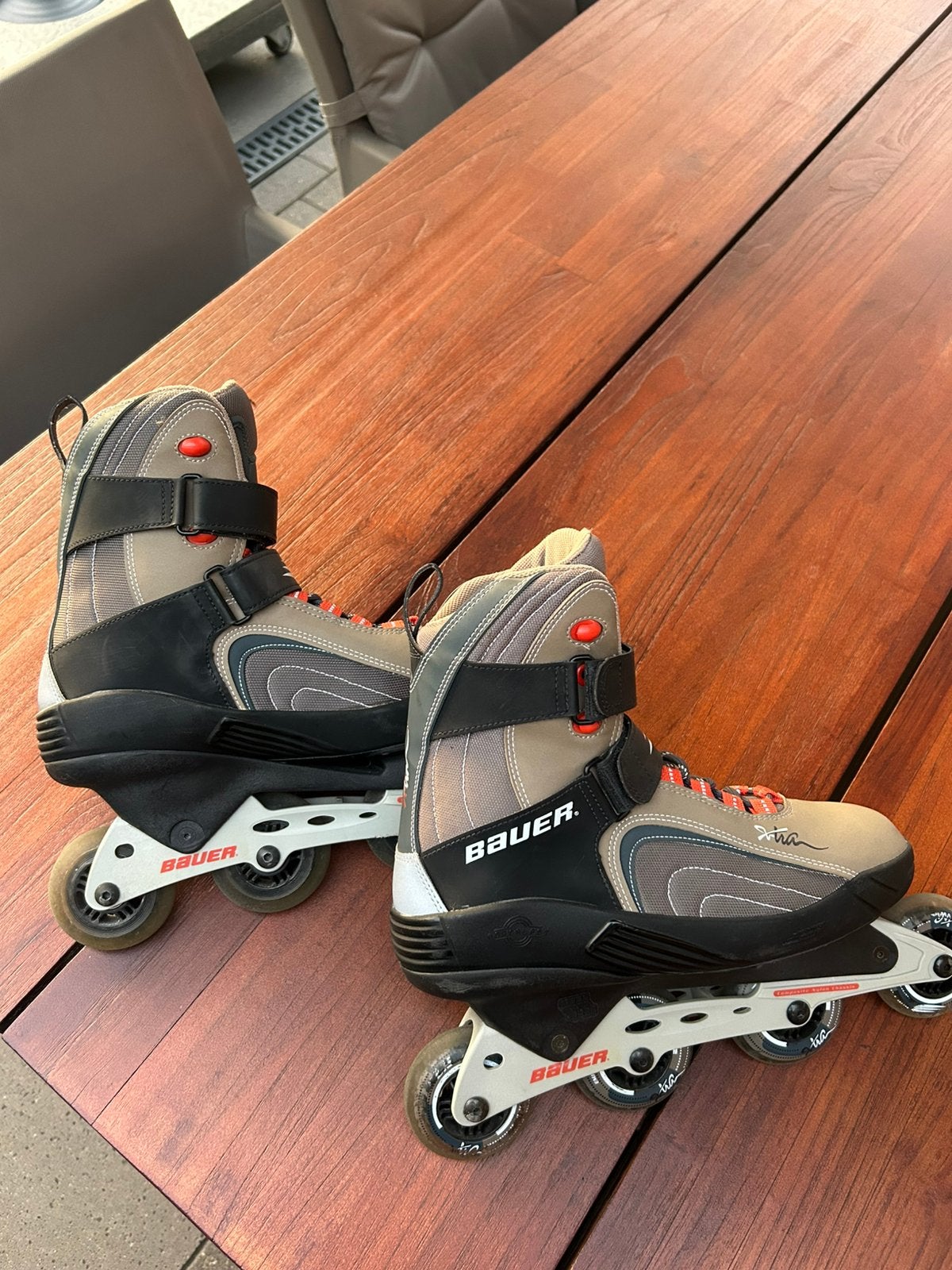 Bauer skielers maat 45 als nieuw, Sport en Fitness, Skeelers, Ophalen, Bauer, Zo goed als nieuw, Inline skates 4 wielen
