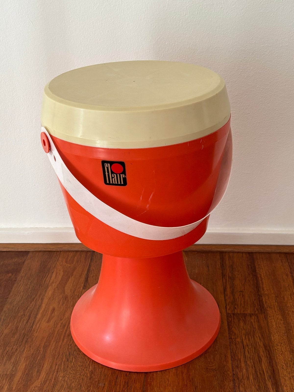 Vintage Flair naaidoos - Oranje/crème, Antiek en Kunst, Curiosa en Brocante, Ophalen of Verzenden