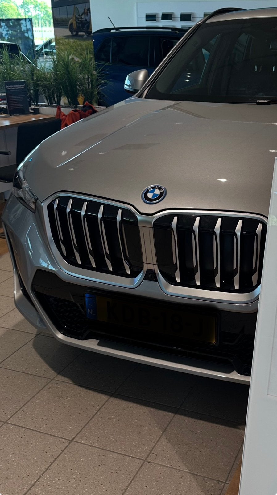 Grill BMW X1 (U11), Auto-onderdelen, Gebruikt, Voor, Ophalen of Verzenden, BMW