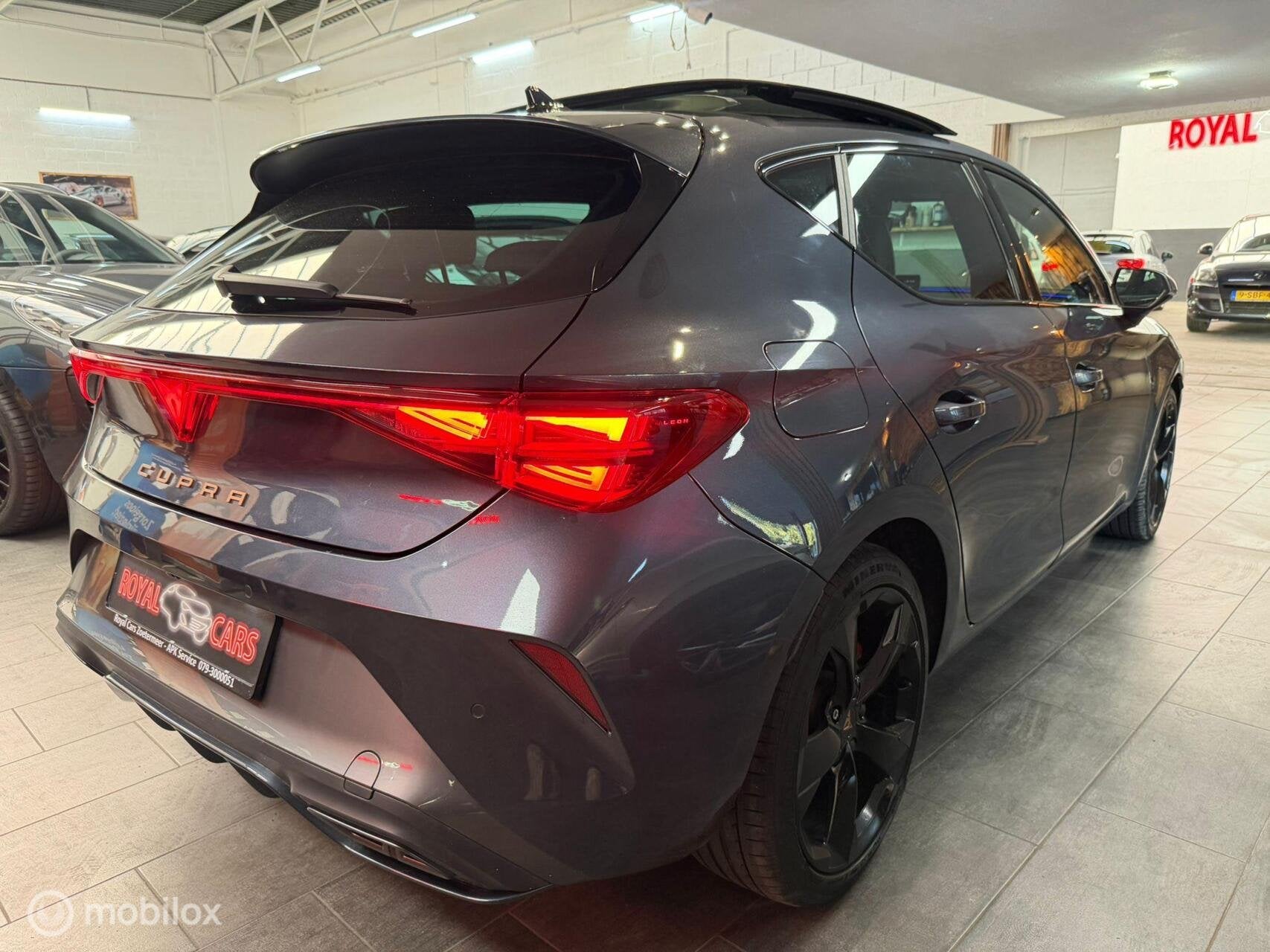 Cupra León