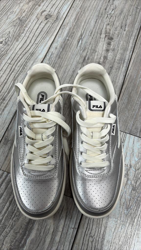Splinternieuwe fila sneakers, Overige kleuren, Nieuw, Ophalen of Verzenden, Sneakers of Gympen