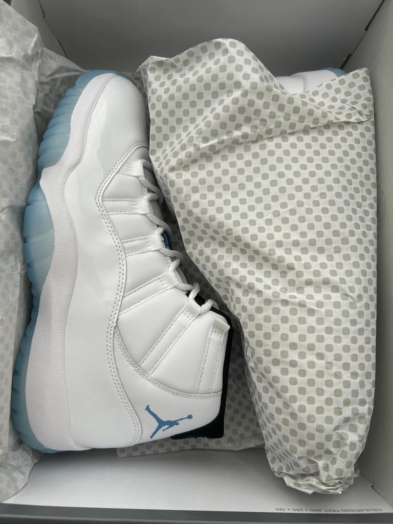 Nike Air Jordan 11 Retro Legend Blue-Black, Kleding | Heren, Schoenen, Ophalen of Verzenden, Nieuw, Wit, Sneakers of Gympen