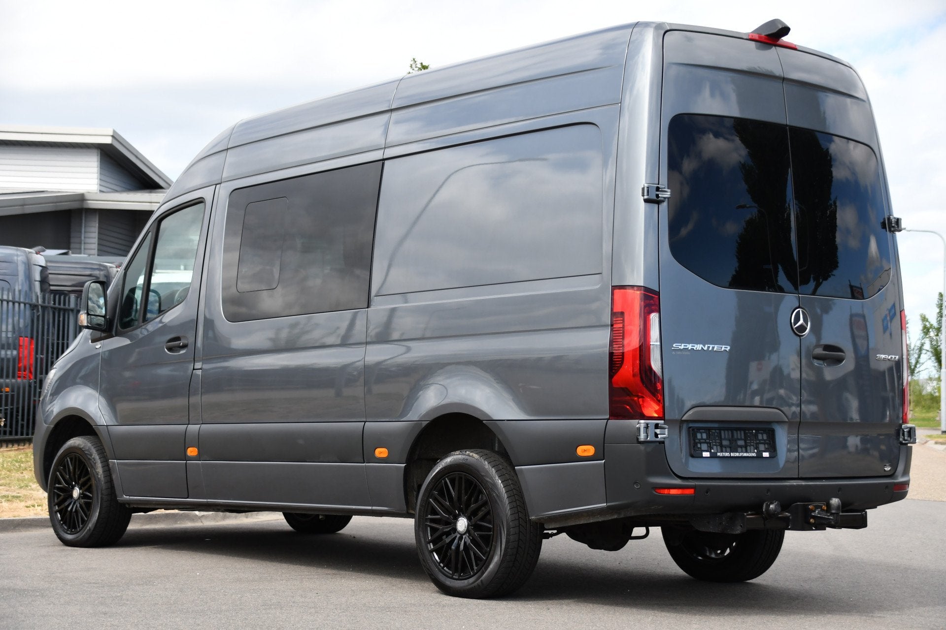 Mercedes-Benz Sprinter 319 V6 3.0 CDI L2H2 DC PB Edition 360, Auto's, Automaat, 190 pk, 2987 cc, Bedrijf