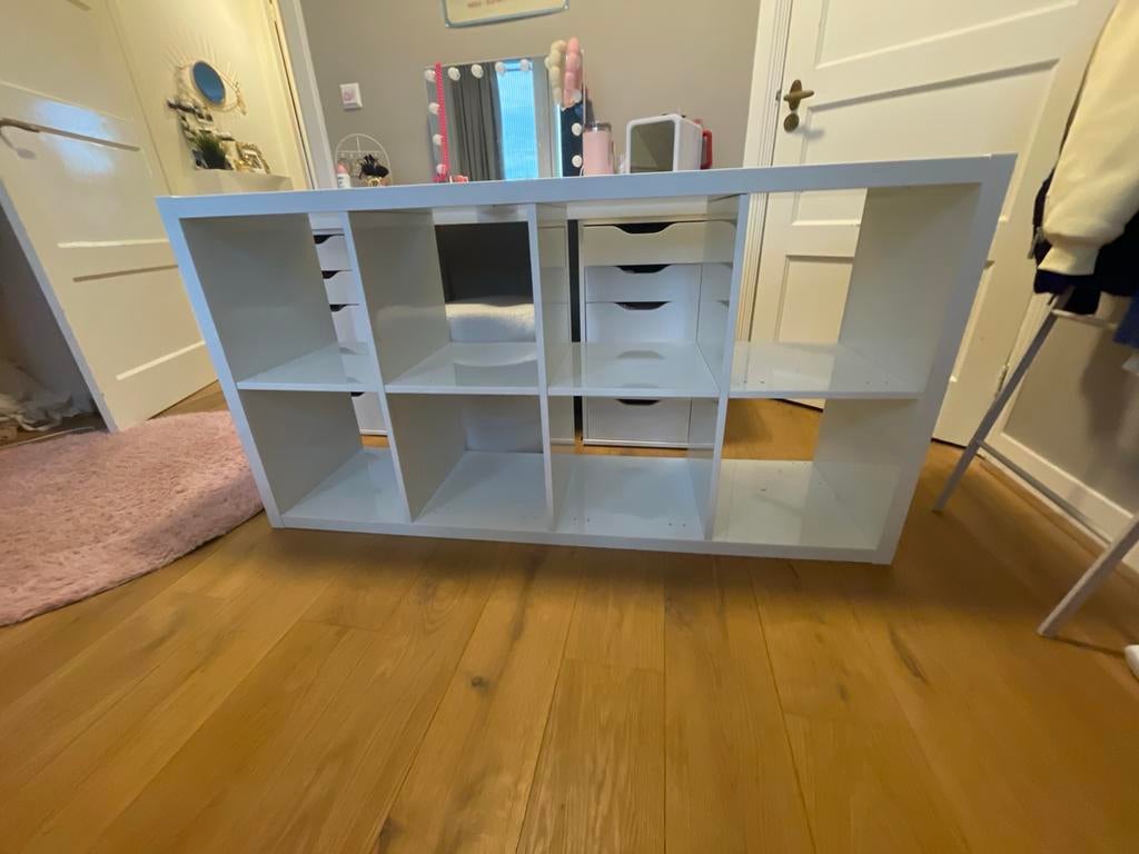 Witte KALLAX kast met 8 vakken, Huis en Inrichting, Kasten | Boekenkasten, Ophalen, Gebruikt, 100 tot 150 cm, Minder dan 100 cm