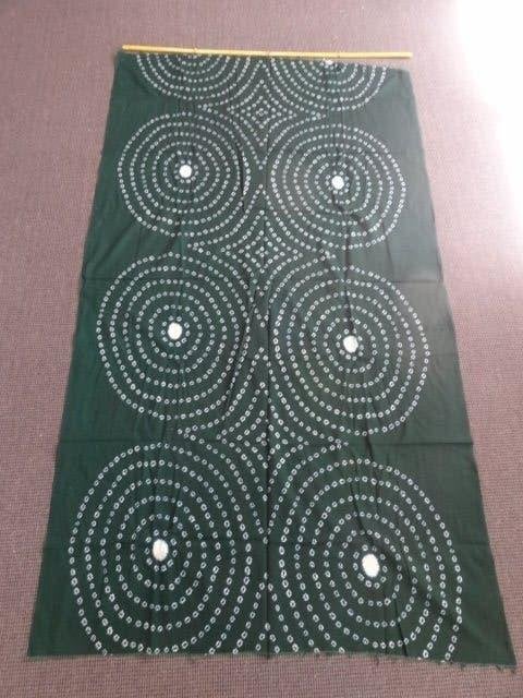 Lap Afrikaanse stof, wax resist geverfd, ca 100 x 200, 200 cm, Wanddecoratie, Textiel, Geschilderd
