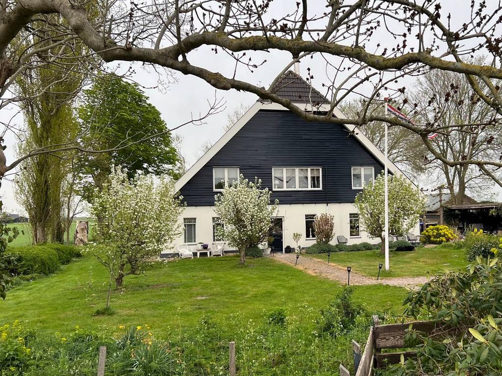 Mooi groot vakantiehuis, 15 personen, 4 of meer slaapkamers, Noord-Holland, Open haard