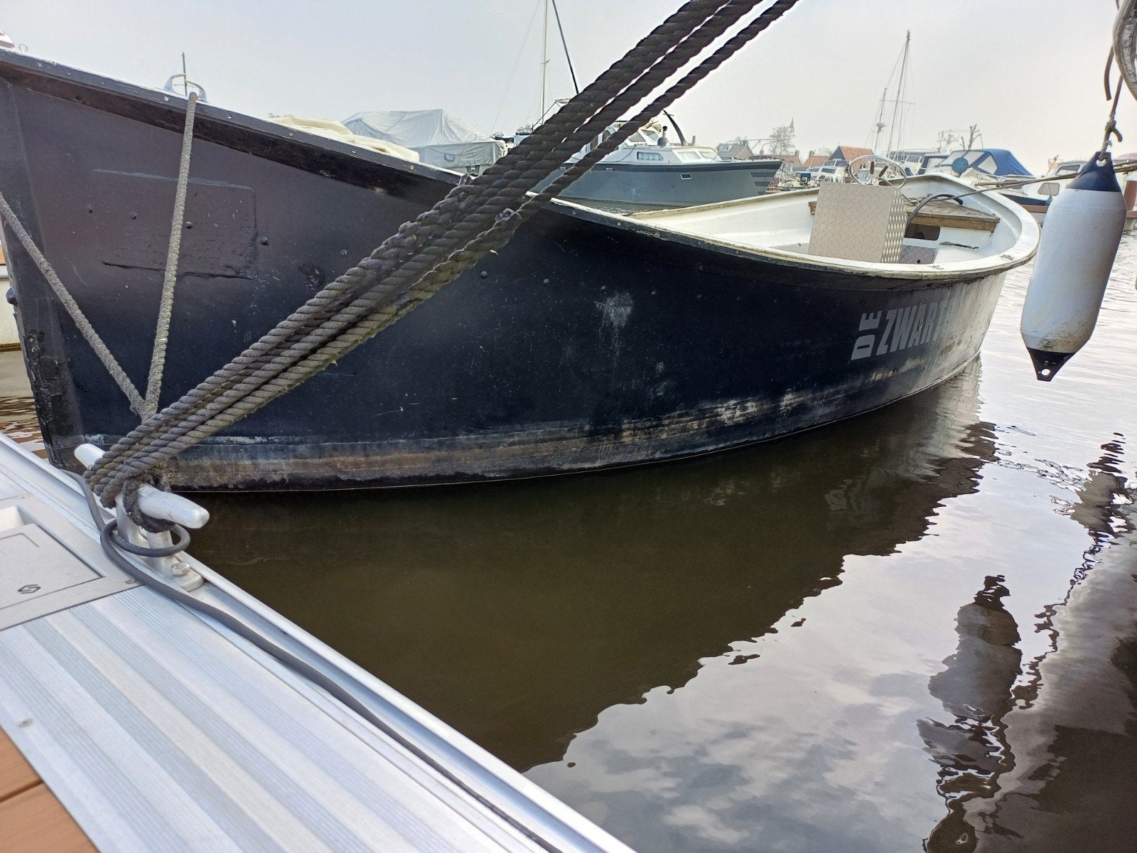 Foto 7 van Afbouw project polyester sloep 8 meter vetus 10kw elec